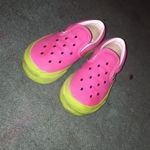 Low top watermelon vans